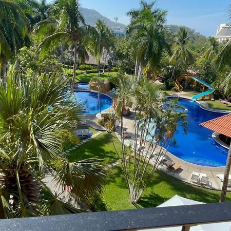 Sol Y Mar. Delfines Appartement Ixtapa  Buitenkant foto
