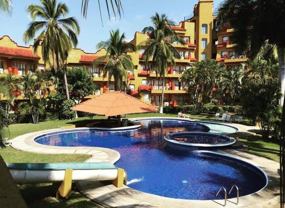 Sol Y Mar. Delfines Appartement Ixtapa  Buitenkant foto