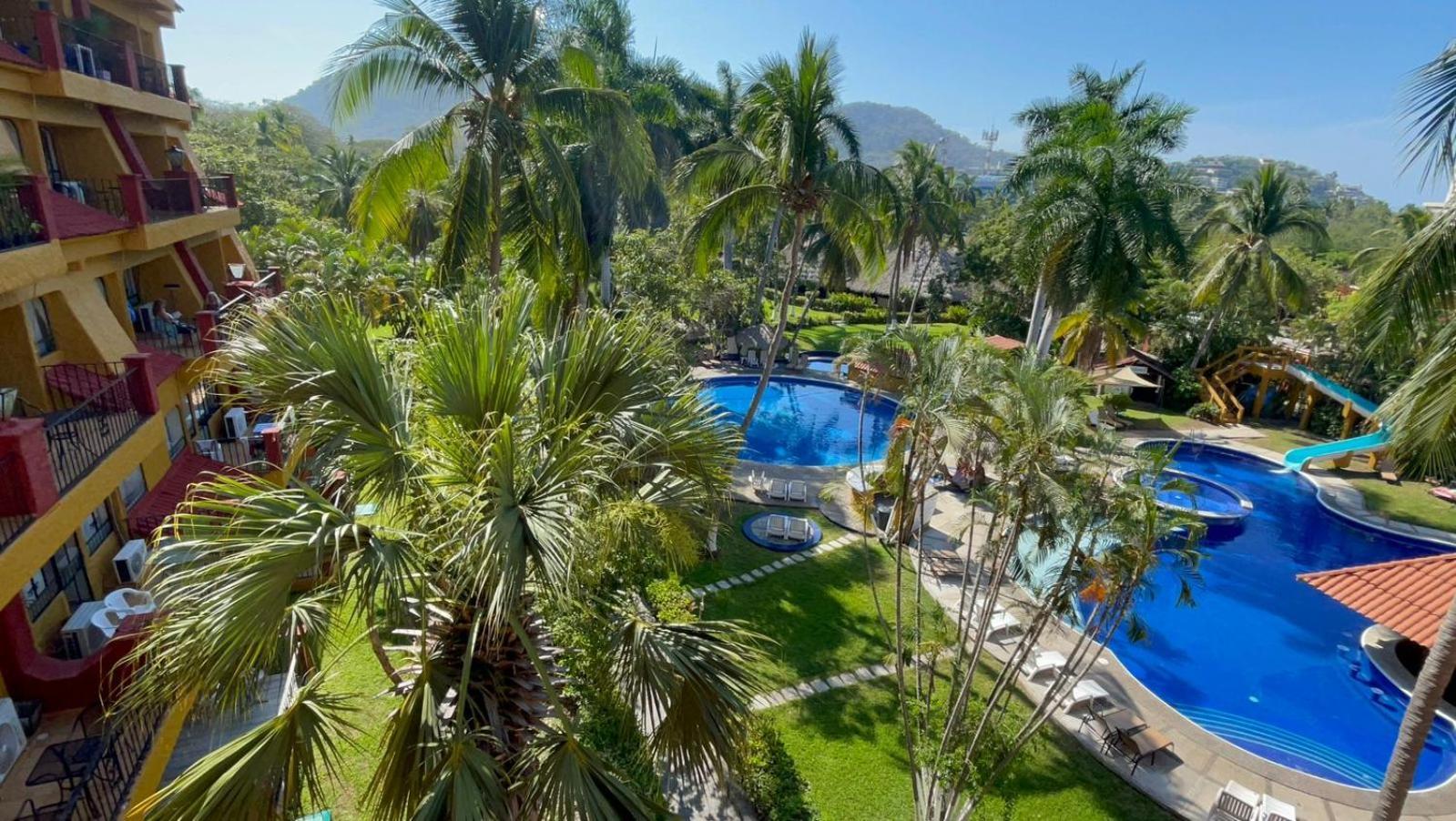 Sol Y Mar. Delfines Appartement Ixtapa  Buitenkant foto